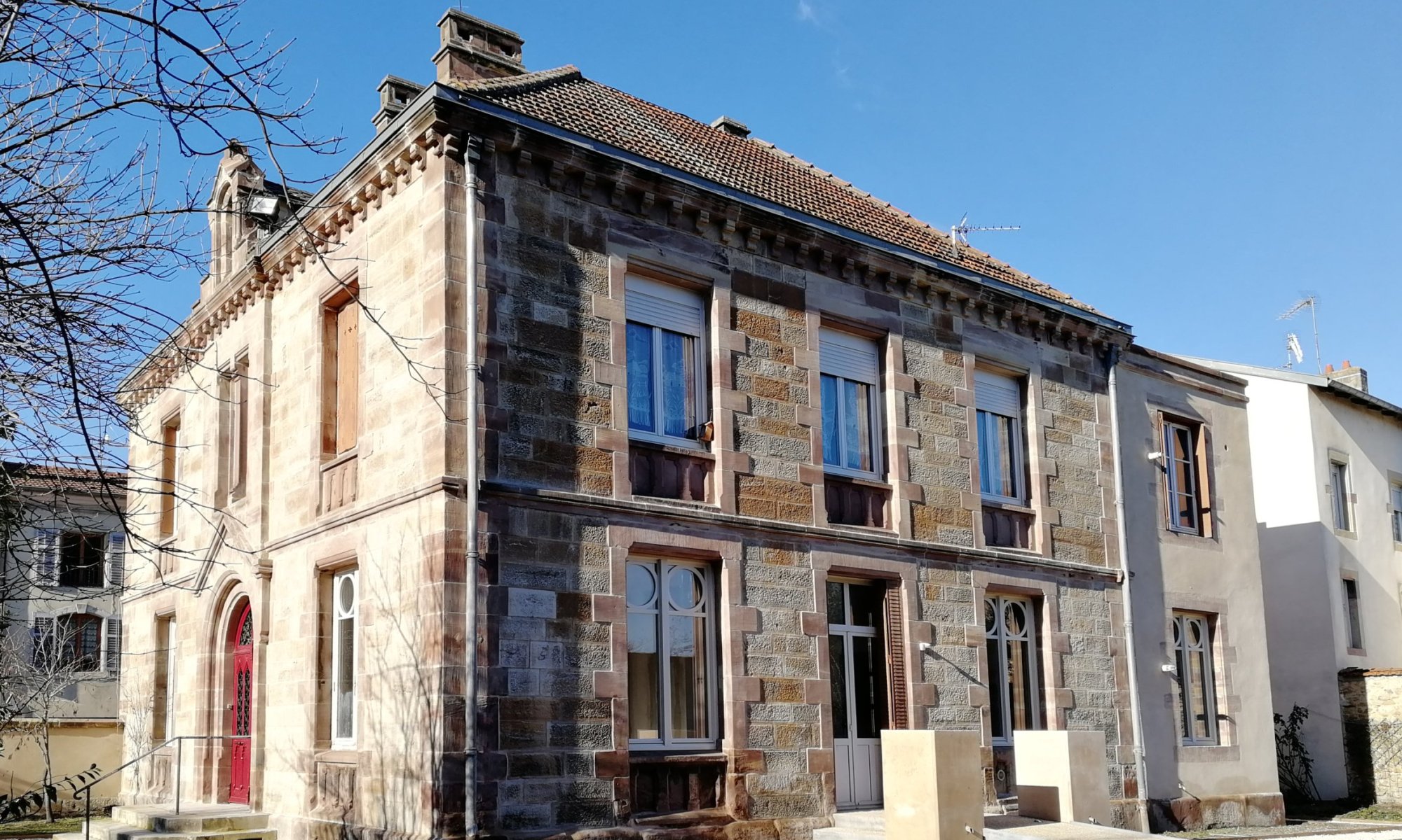Maison de santé dans un ancien presbytère - photo 5