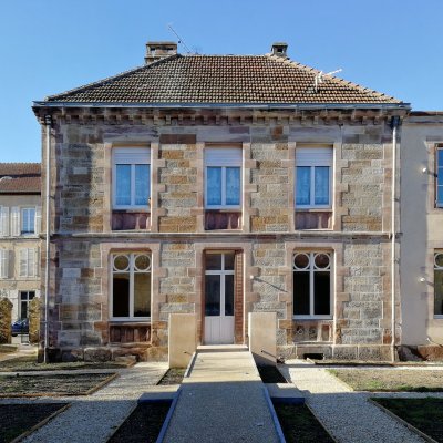 Maison de santé dans un ancien presbytère - photo 8