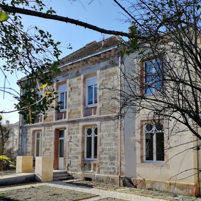 Maison de santé dans un ancien presbytère - photo 9