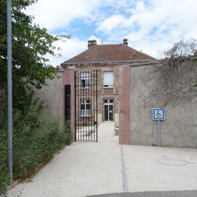 Maison de santé dans un ancien presbytère - photo 12