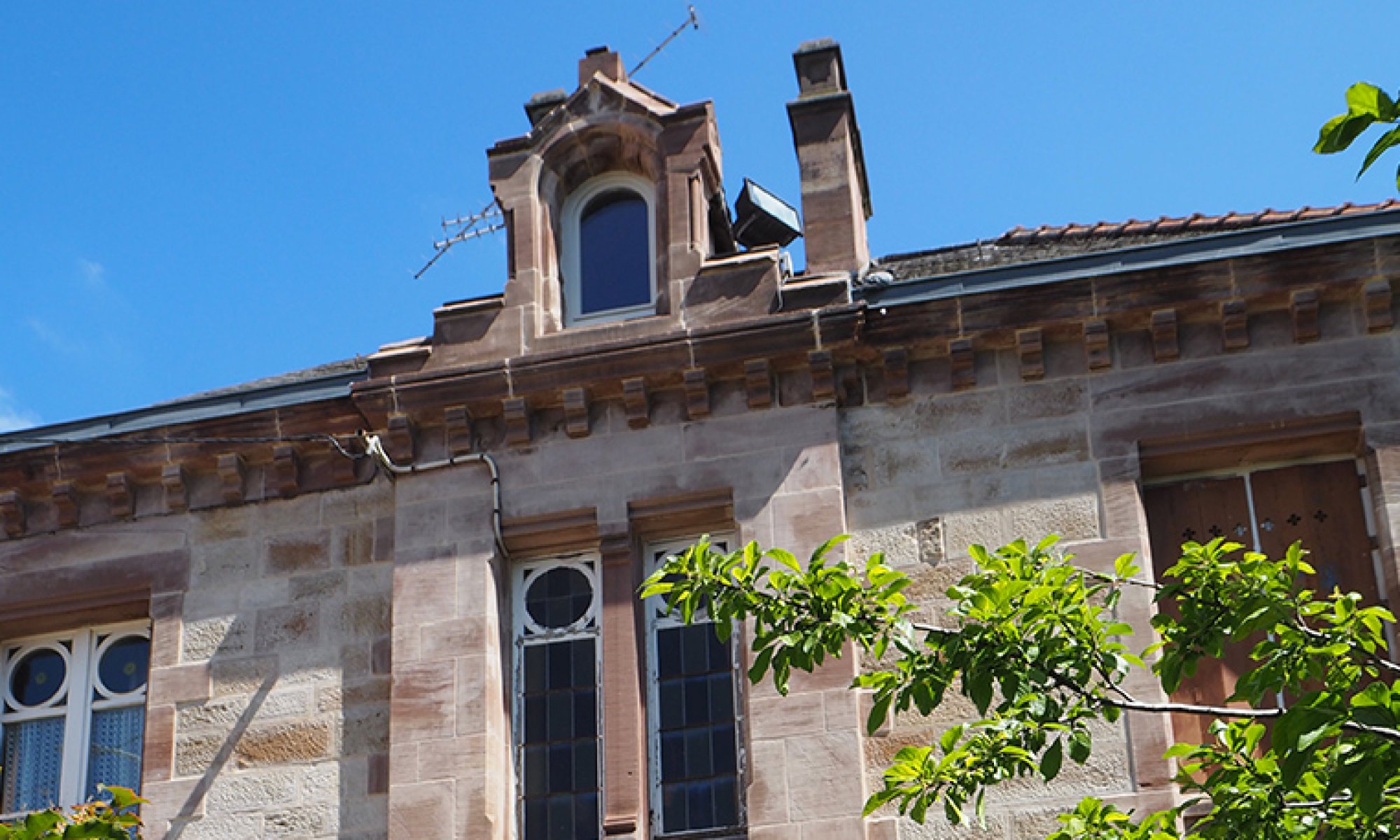 Maison de santé dans un ancien presbytère - photo 15